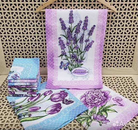 Кухонные вафельные и льняные полотенца