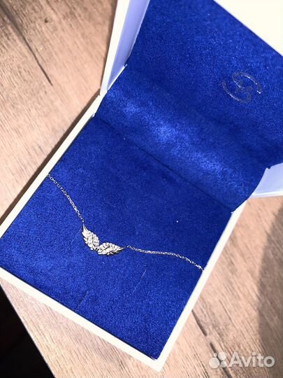 Колье из белого золота с бриллиантами