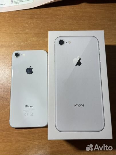 iPhone 8, 64 ГБ