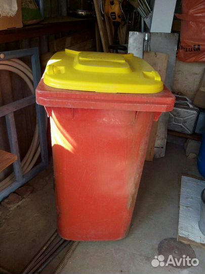 Контейнер.бенз.триммер