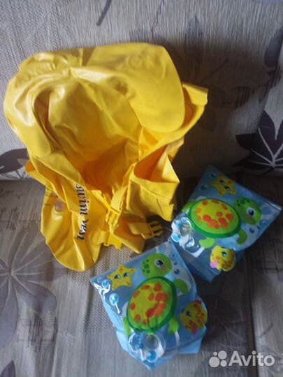 Жилет надувной на 3-6 лет и Нарукавники в подарок