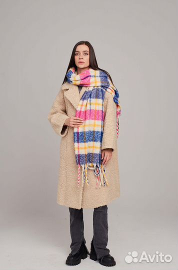 Женский теплый палантин