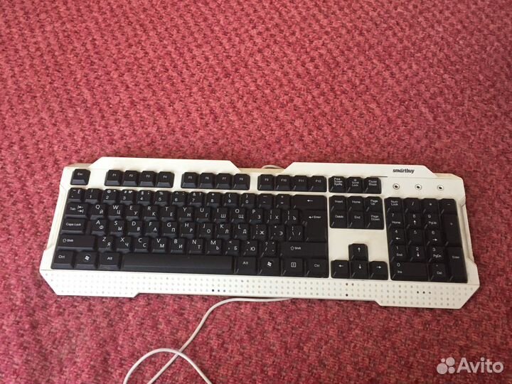 Игровая клавиатура с подсветкой