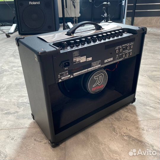 Гитарный комбоусилитель Boss Katana-100 MK2