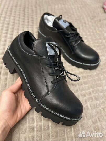 Ботинкиновые женские натуральная кожа 40р