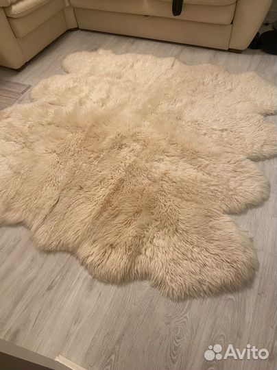 Ковер из шкуры. Натуральная овчина