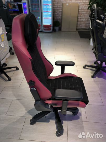 Игровое кресло DXRacer I-DMC/IA237S/NR