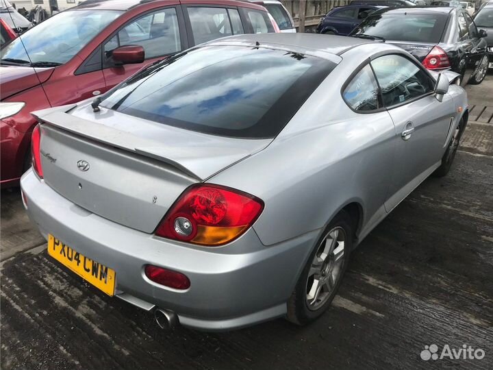 Разбор на запчасти Hyundai Coupe (Tiburon) 2002-20