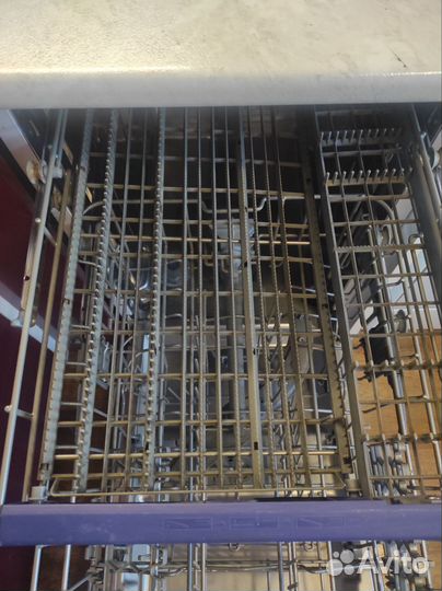 Посудомоечная машина 