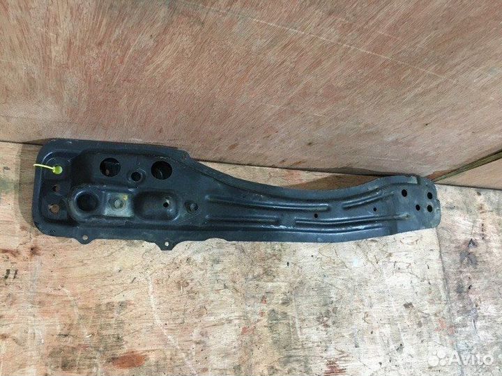 Балка продольная передняя Toyota Corolla NZE124