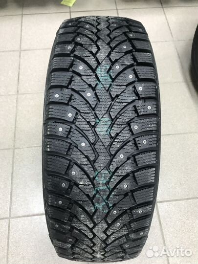 Pirelli Formula Ice 215/60 R16 99T