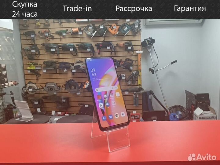 Смартфон Oppo Reno 5