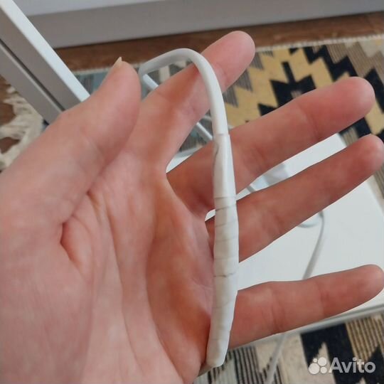 Лампа с увеличительным стеклом