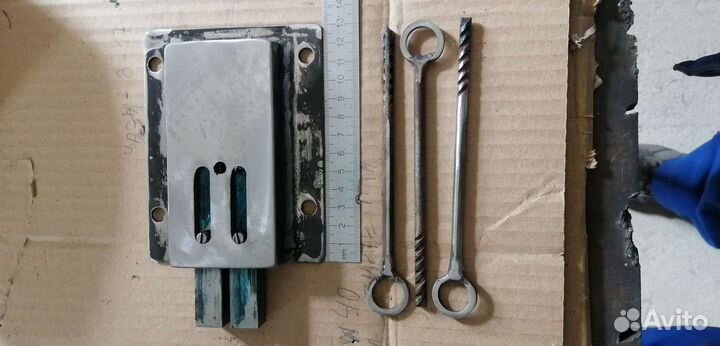 Замок гаражный реечный