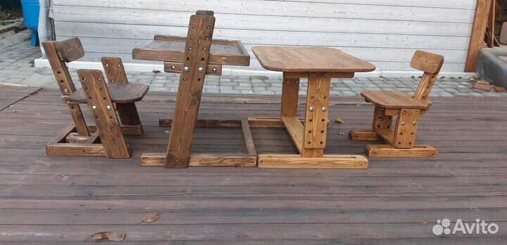 Детский стол и стул