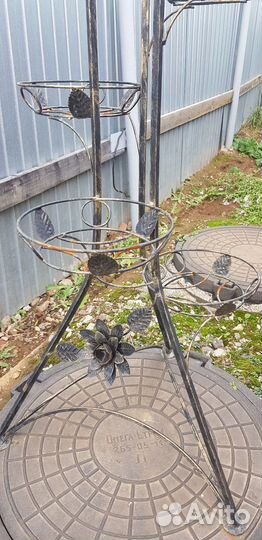 Подставка для цветов металлическая 190 см