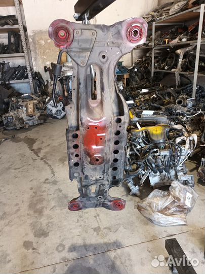 Подрамник задний Toyota Camry ACV30