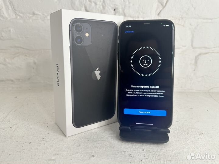 iPhone 11, 64 ГБ