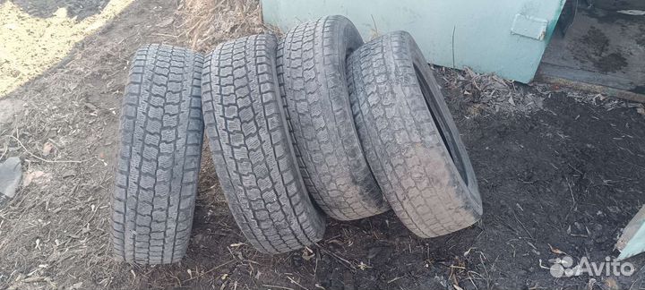 Goodyear Wrangler IP/N 215/70 R16