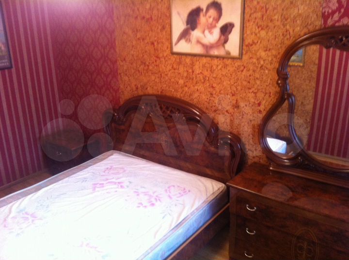 Комната 16 м² в 4-к., 2/10 эт.