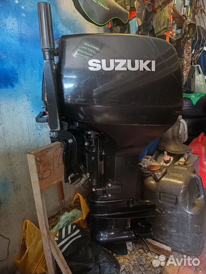 Suzuki-40