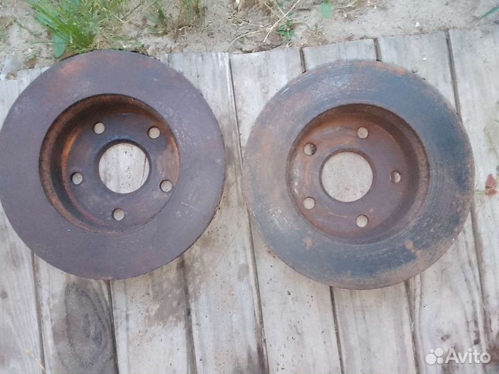 Диск тормозной передний Toyota43512-28110