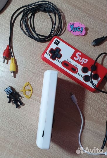 Портативная игровая приставка sup