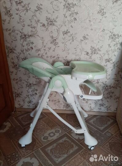 Стул для кормления