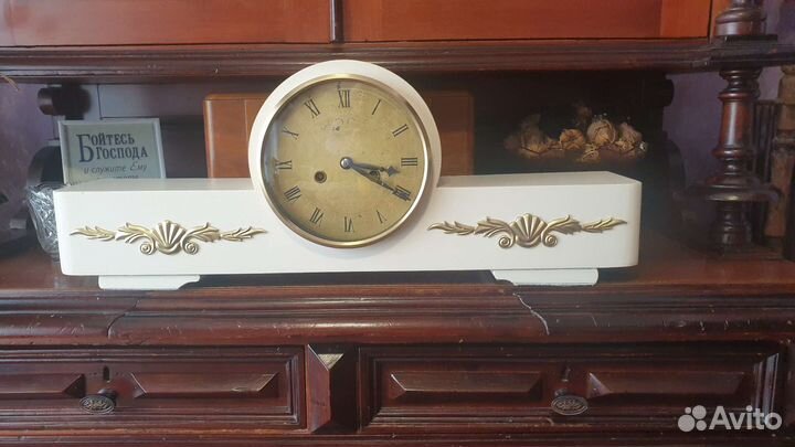 Сферические стёкла для настольных настенных часов