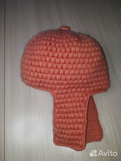Вязаная шапка с ушками