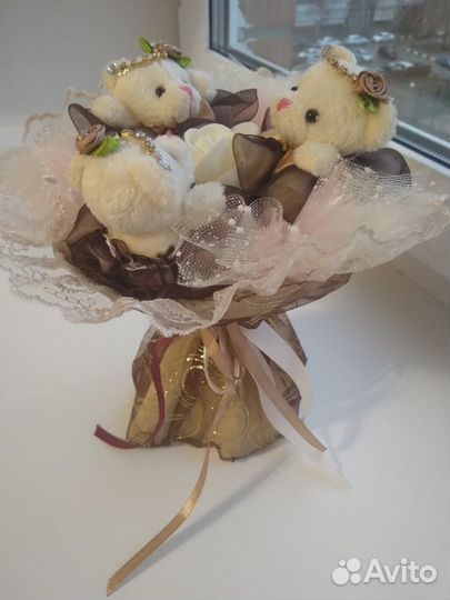 Букет из игрушек