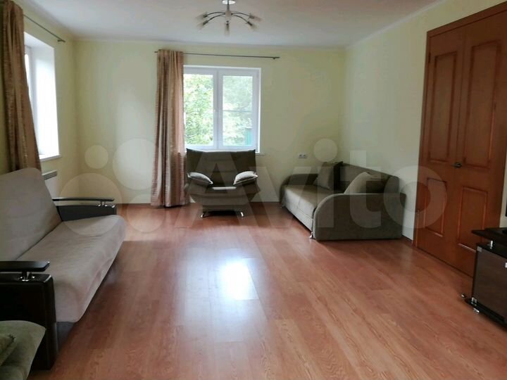 Дом 180 м² на участке 25 сот.
