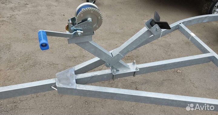 Прицеп лодочный