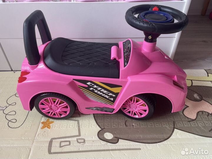 Машинка каталка толокар