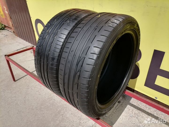 Bridgestone Potenza S001 235/45 R19