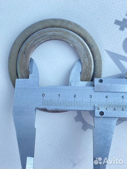 Шайба Урал заднего корпуса двигателя маслоотражате