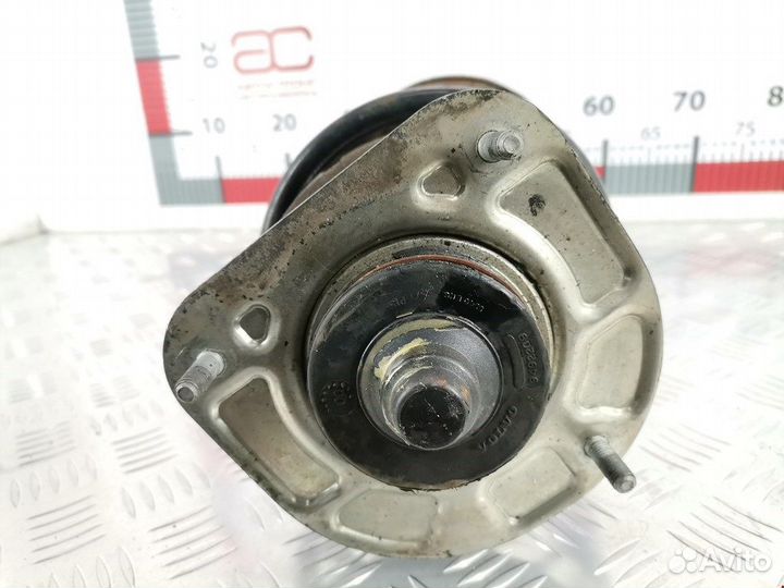 Стойка для Volvo S60 1