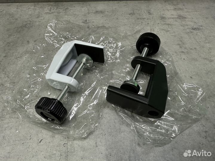 Струбцина для ламп металлическая, новая