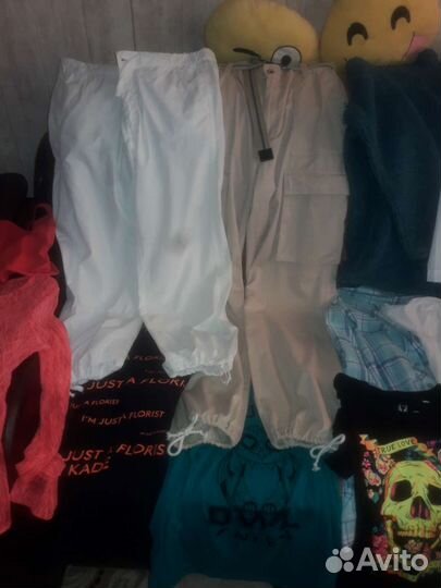 Пакет фирменых вещей,много