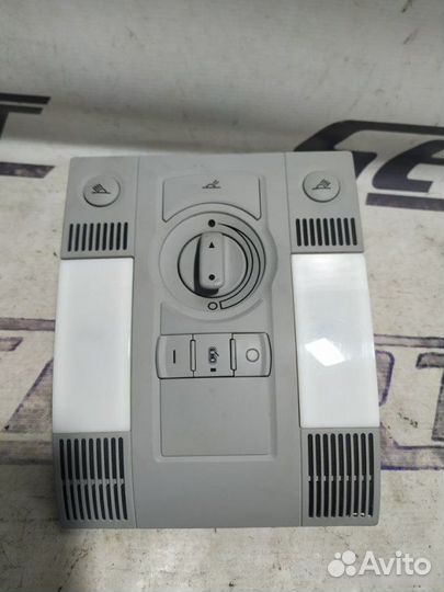 Плафон салона Audi A8 D3 2005—2007