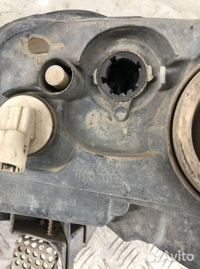 Фара левая Лада Ларгус