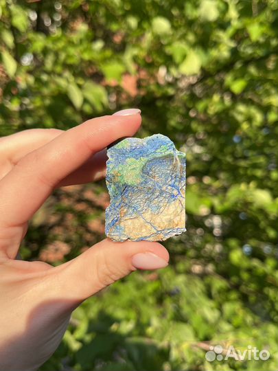 Азуромалахит Алтайский, камень мудрости и верности