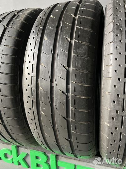 Bridgestone Luft RV II 215/55 R17 94