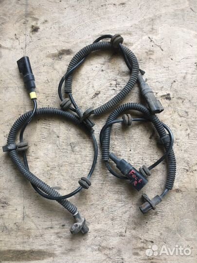 Датчик абс/ABS задний Ford Focus 1 1088606