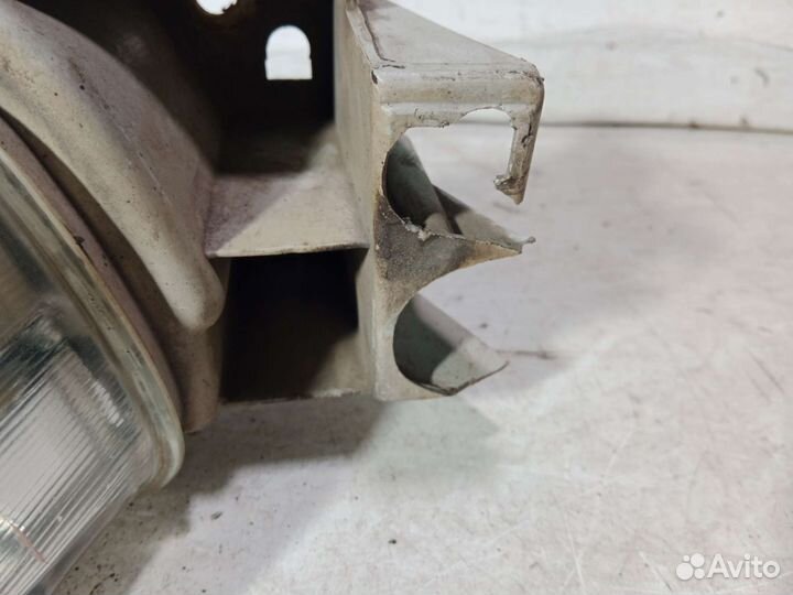 Фара правая Mazda 626 GE