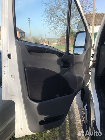 Iveco Daily цельнометаллический, 2013