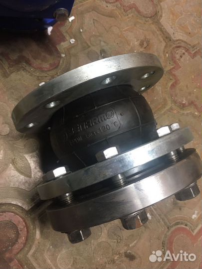 Компенсатор фланцевый антивибрационный benarmo