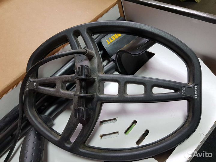 Металлоискатель garrett