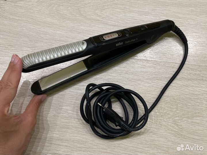 Выпрямитель для волос плойка Braun