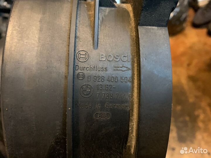 Продам расходомер воздуха б/у оригинал для Е60 D3